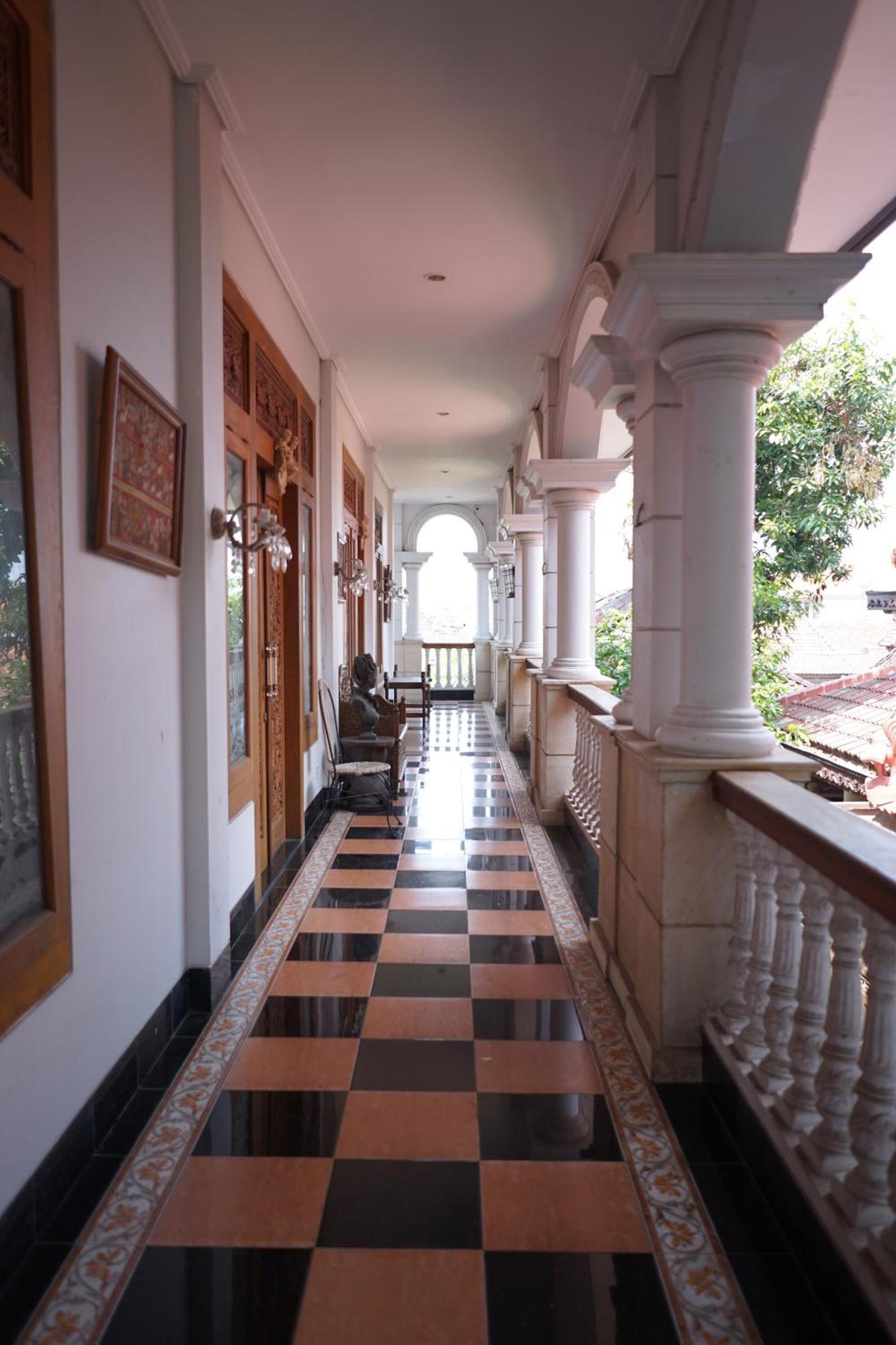 Rumah Pesik Art Heritage Gondowulung المظهر الخارجي الصورة